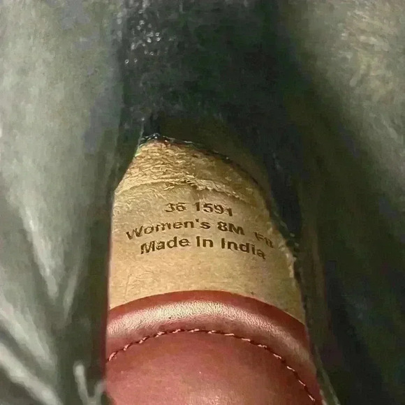 Trask Misty Black Suede Boots Womens size 8 - Picture 3 of 10